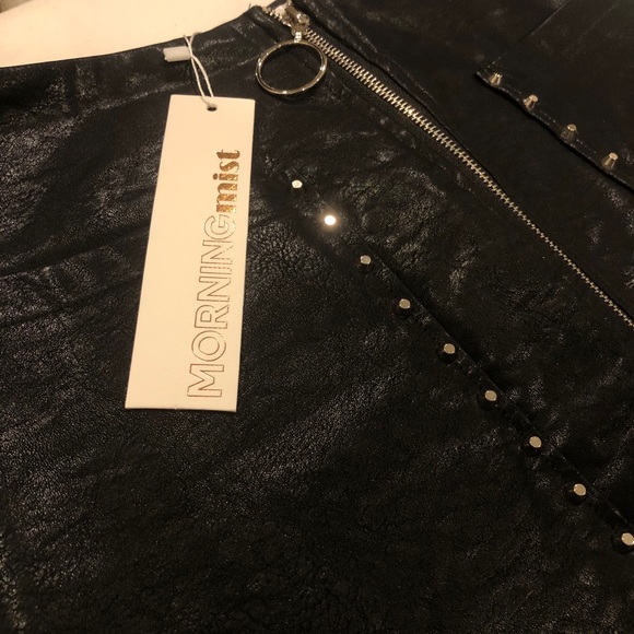 Leather skirt - Picture 2 of 3